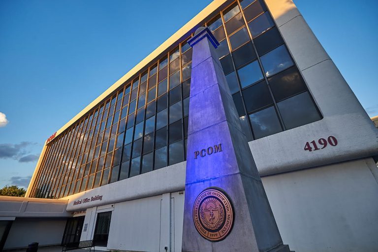 pcom